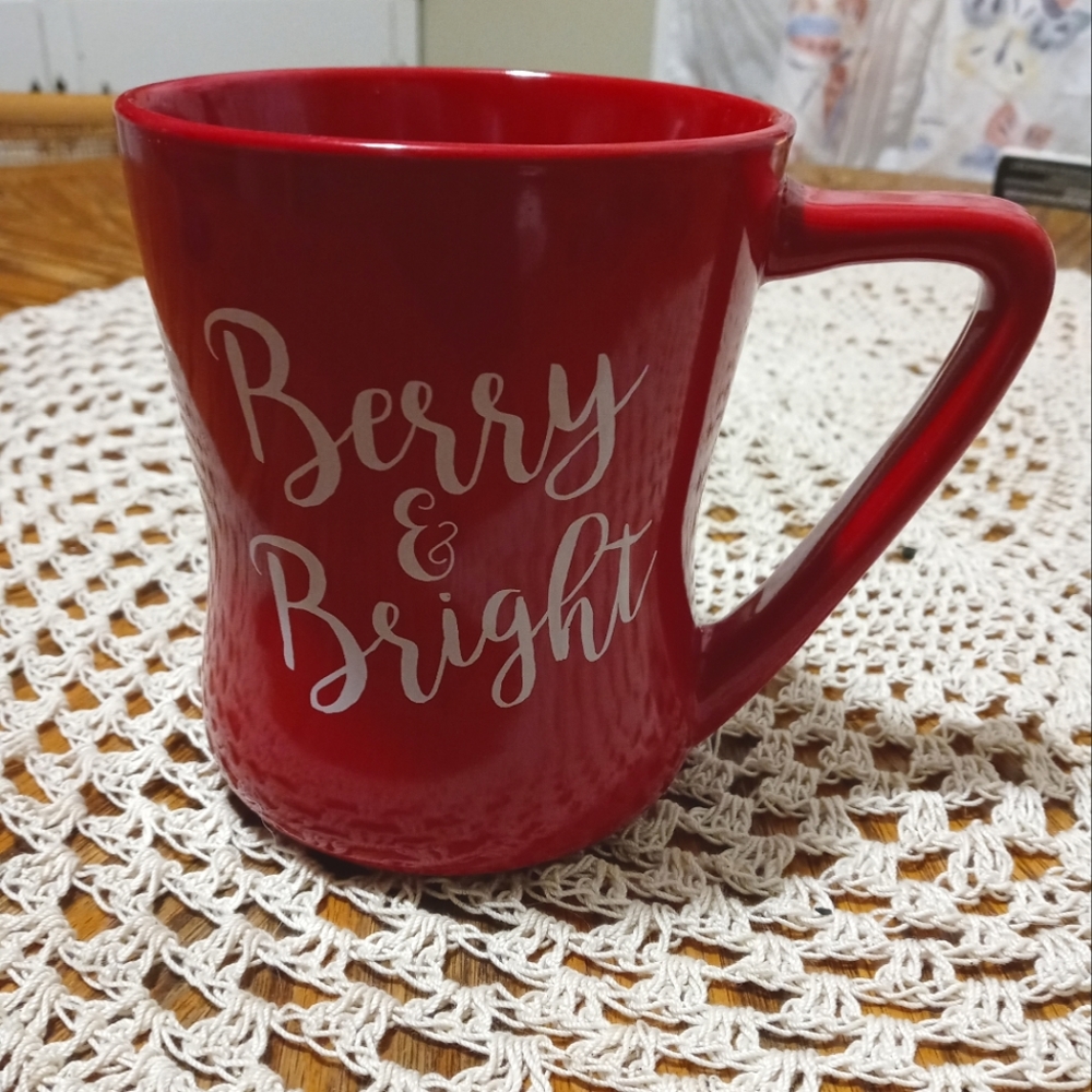 Berry & Bright Mug - Picture 2 of 4